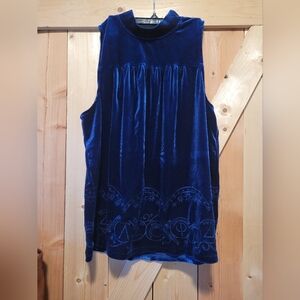 Harry Potter Symbols Velvet Top from BoxLunch